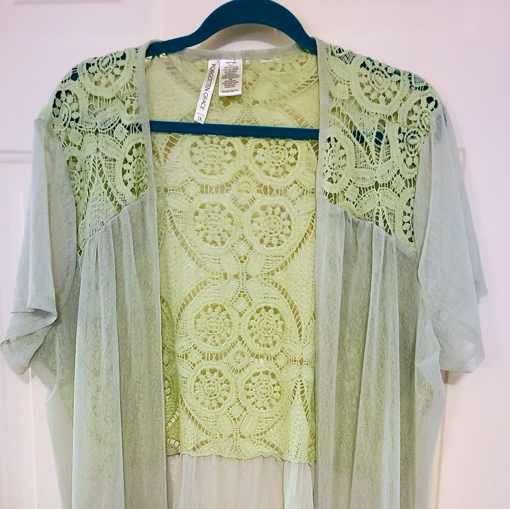 Beautiful lace kimono